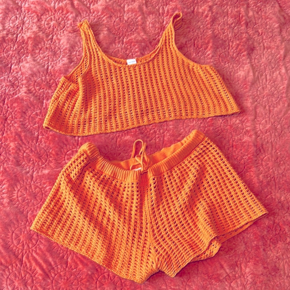Knitted shorts and tank set